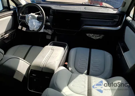 2024 Rivian R1S Adventure из США, поврежденный, VIN 7PDSGCBA3RN030064